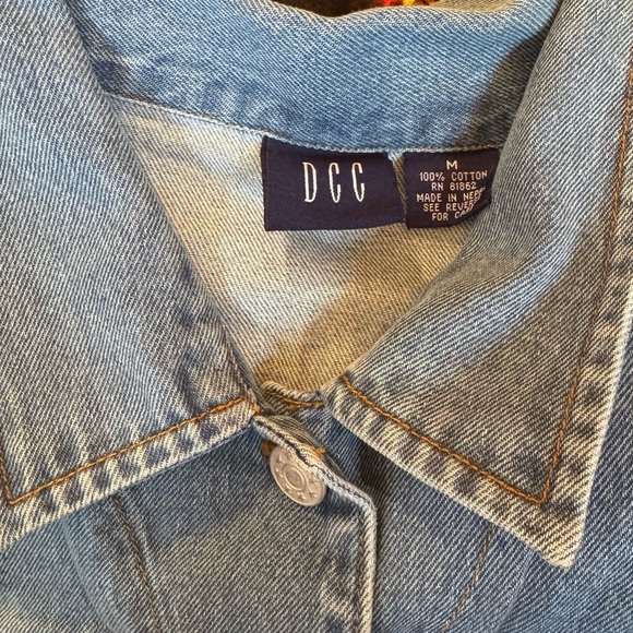 DCC Cropped Embroidered Jean Jacket size Medium - Picture 3 of 4